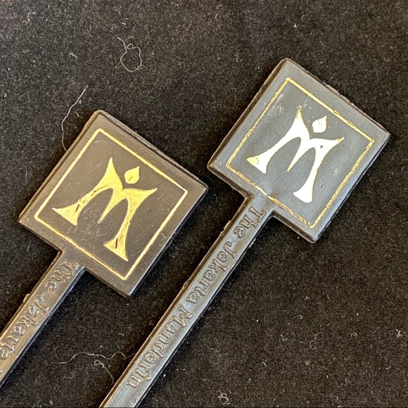 Vintage Lot of 9 60’s-80’s Swizzle Sticks from Indonesia (Jakarta & Nusa Dua) - Picture 13 of 17